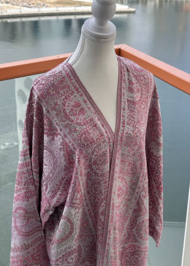 Pink paisley pashmina abaya